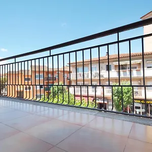Apartment Residencial Super Stop