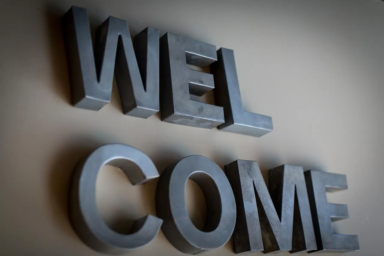 Airhostel Barcelona Airport 24H El Prat de Llobregat