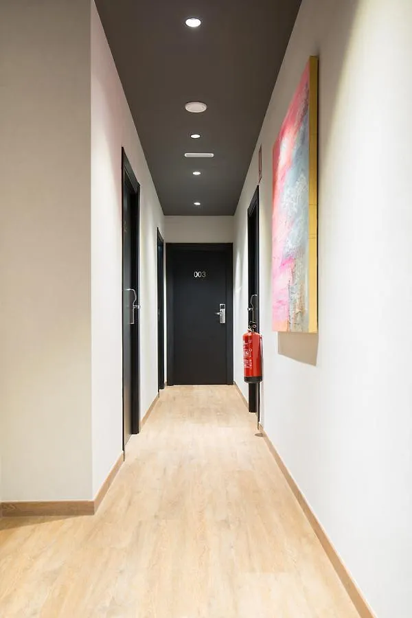 Hostel Airhostel Barcelona Airport 24H El Prat de Llobregat
